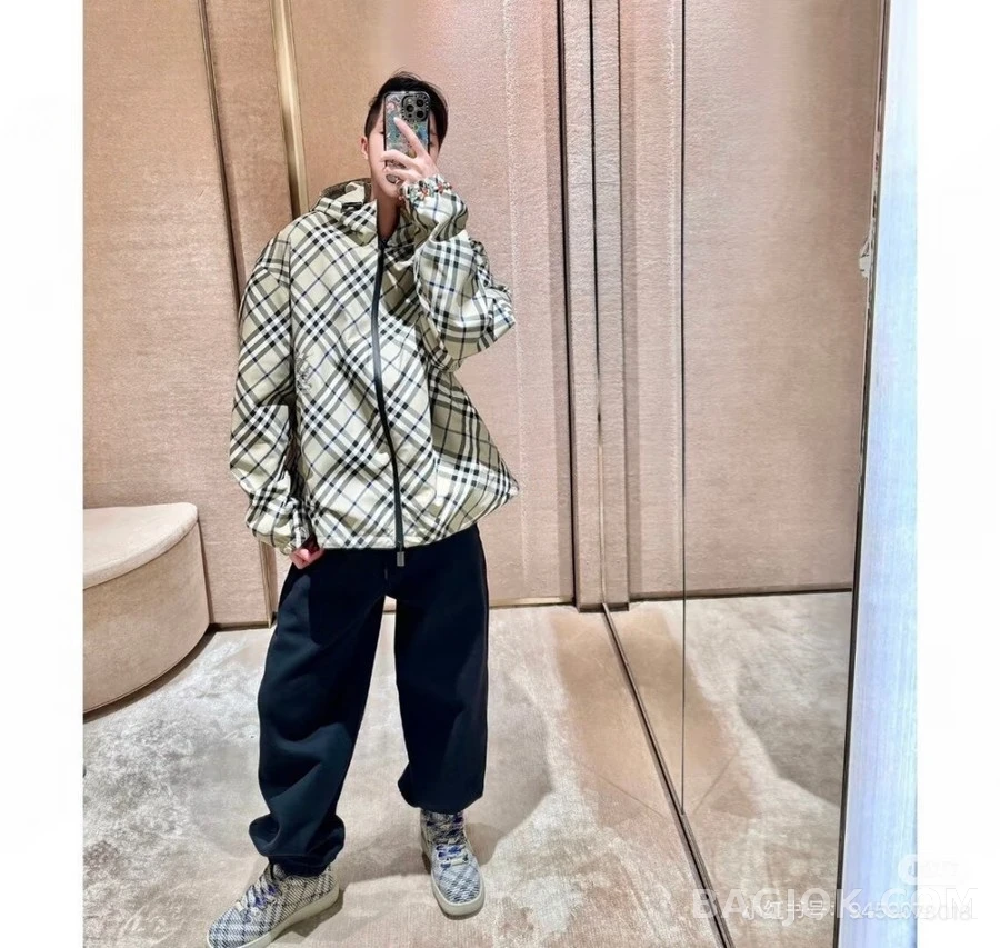 버버리 버버리 전투마 격자무늬 양면 자켓 상세 이미지