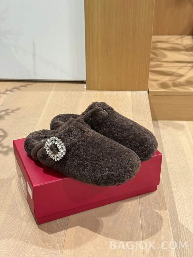 로저 비비에 로저비비에 수술 양모 버클 슬리퍼 상세 이미지