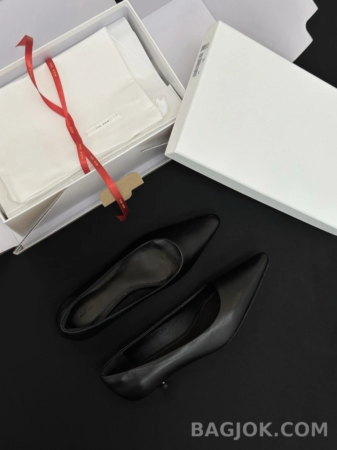 더로우 더로우 포인티드토 키튼힐 펌프스 상세 이미지