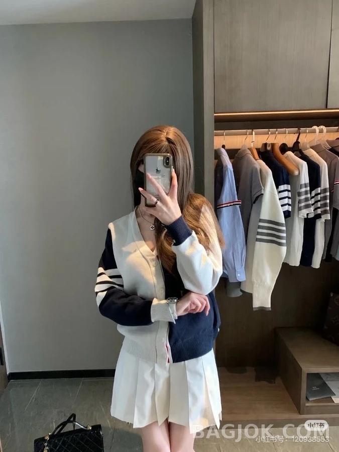 톰브라운 톰브라운 컬러블록 강아지 패턴 가디건 상세 이미지