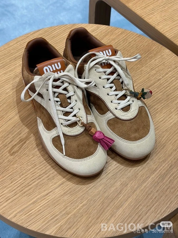 미우미우 미우미우 배색 레트로 독일군 스니커즈 상세 이미지