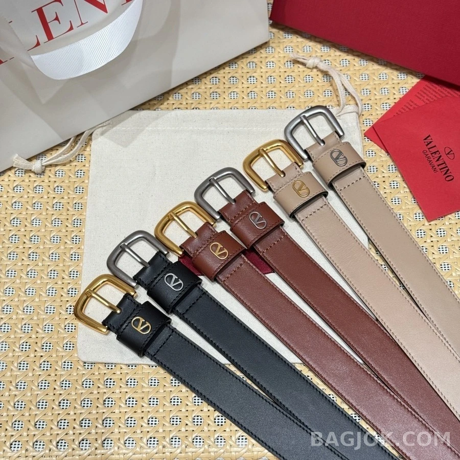 발렌티노 발렌티노 V 로고 카프스킨 벨트 상세 이미지