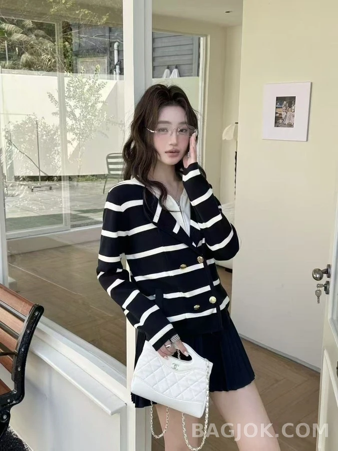 셀린느 셀린느 스트라이프 페이크 투피스 니트 가디건 상세 이미지