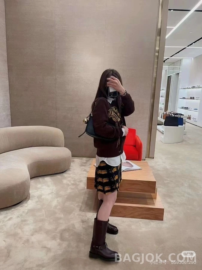 버버리 버버리 버클 롱부츠 상세 이미지