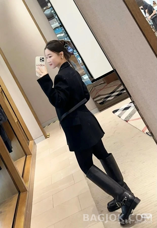 버버리 버버리 버클 롱부츠 상세 이미지