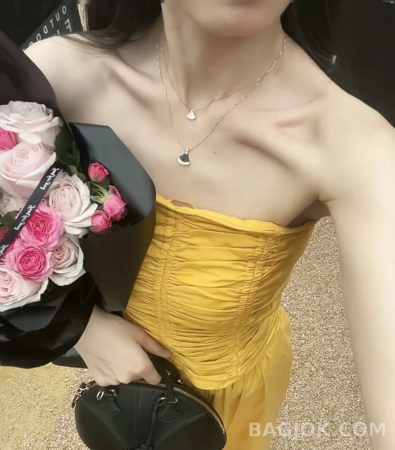 불가리 불가리 아게이트 스몰 스커트 목걸이 상세 이미지