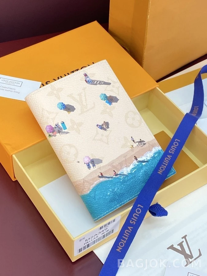 루이비통 루이비통 해변 모노그램 여권 케이스 상세 이미지