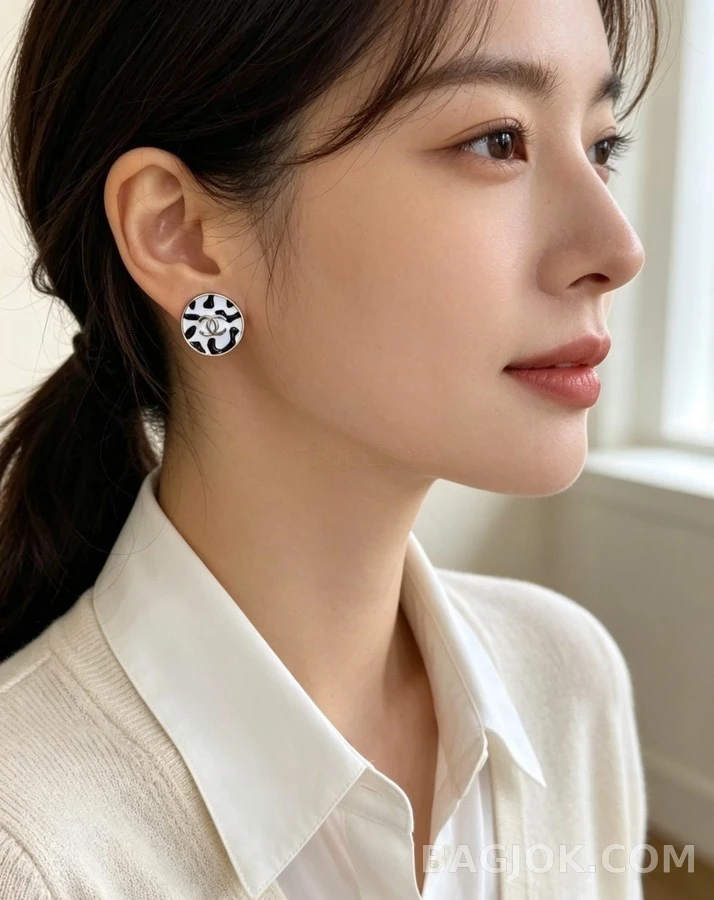 샤넬 샤넬 드립 오일 에나멜 귀걸이 상세 이미지