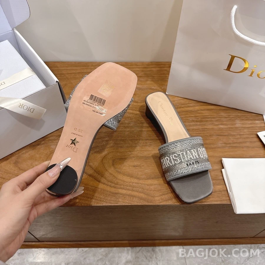 디올 디올 Dway 크리스탈 로고 뮬 상세 이미지