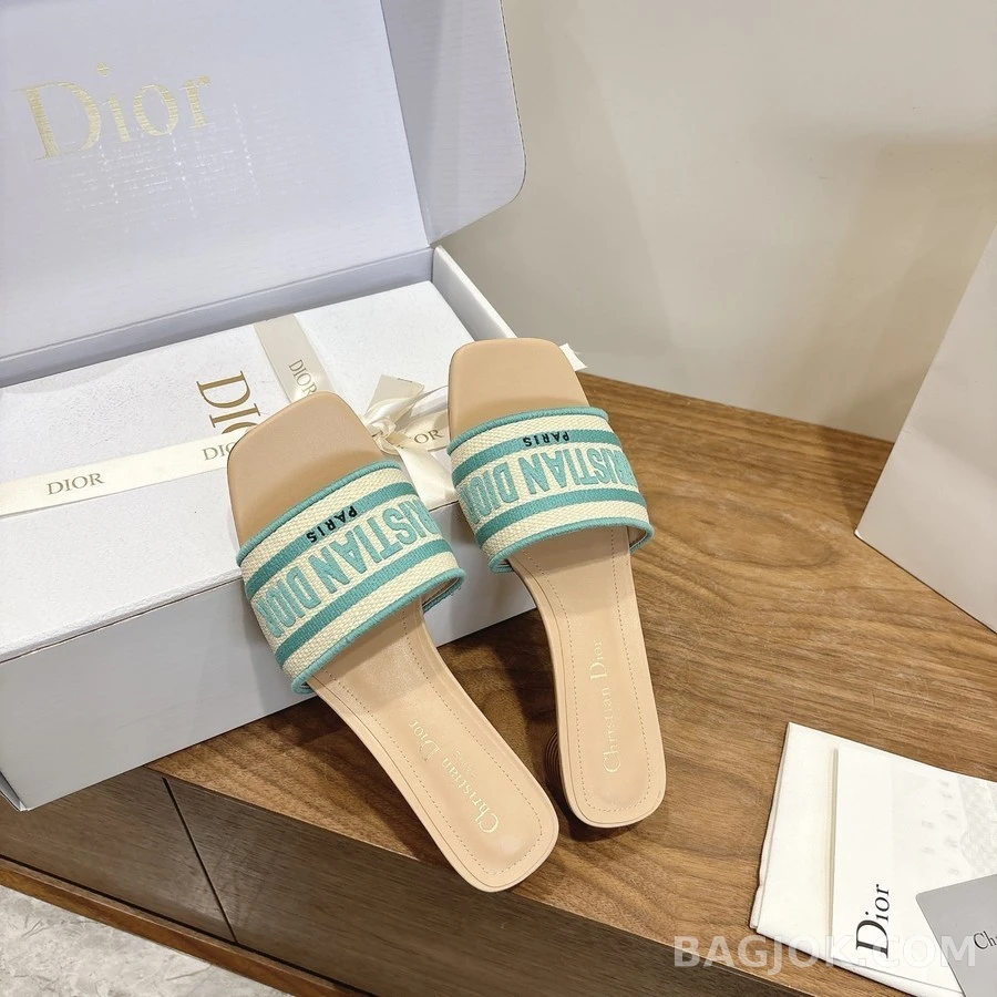 디올 디올 Dway 스트라이프 로고 샌들 상세 이미지
