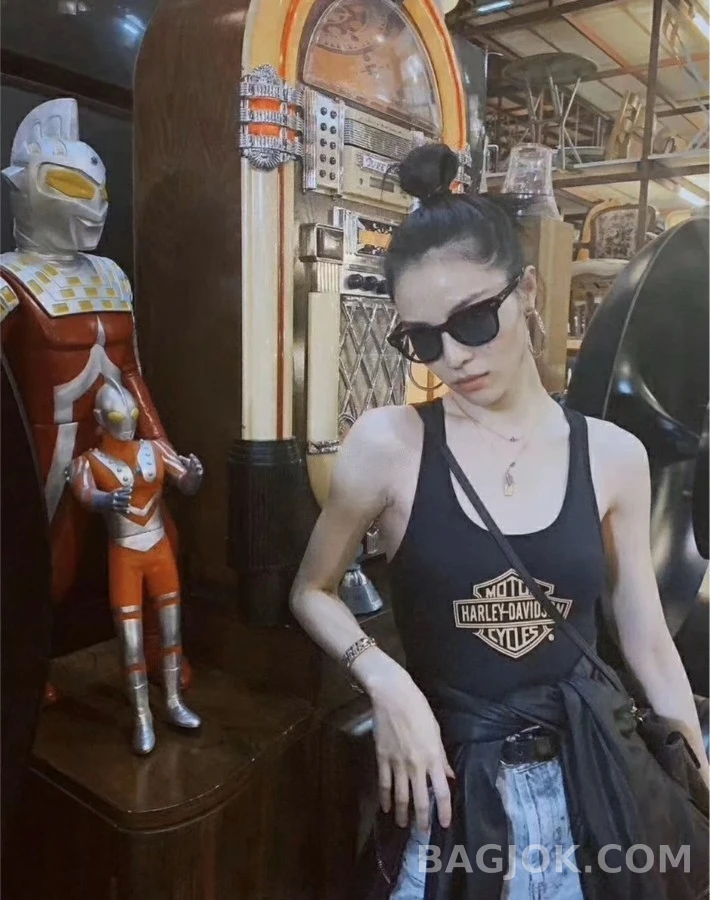 루이비통 루이비통 나노그램 모노그램 투톤 목걸이 상세 이미지