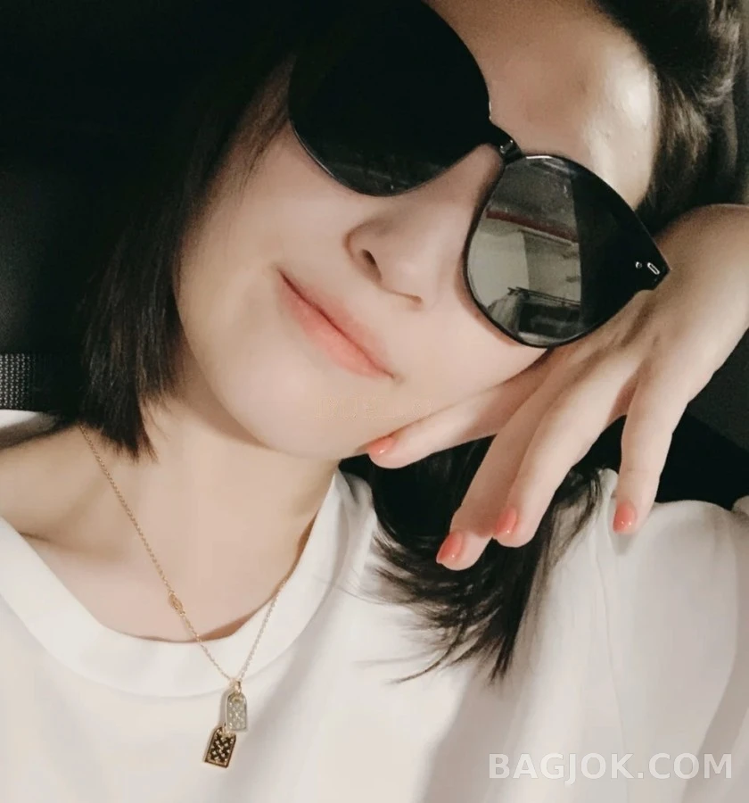 루이비통 루이비통 나노그램 모노그램 투톤 목걸이 상세 이미지