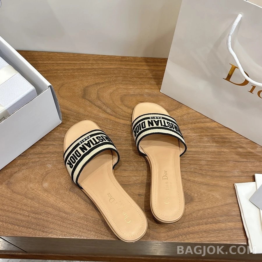 디올 디올 Dway 스트라이프 레터링 샌들 상세 이미지
