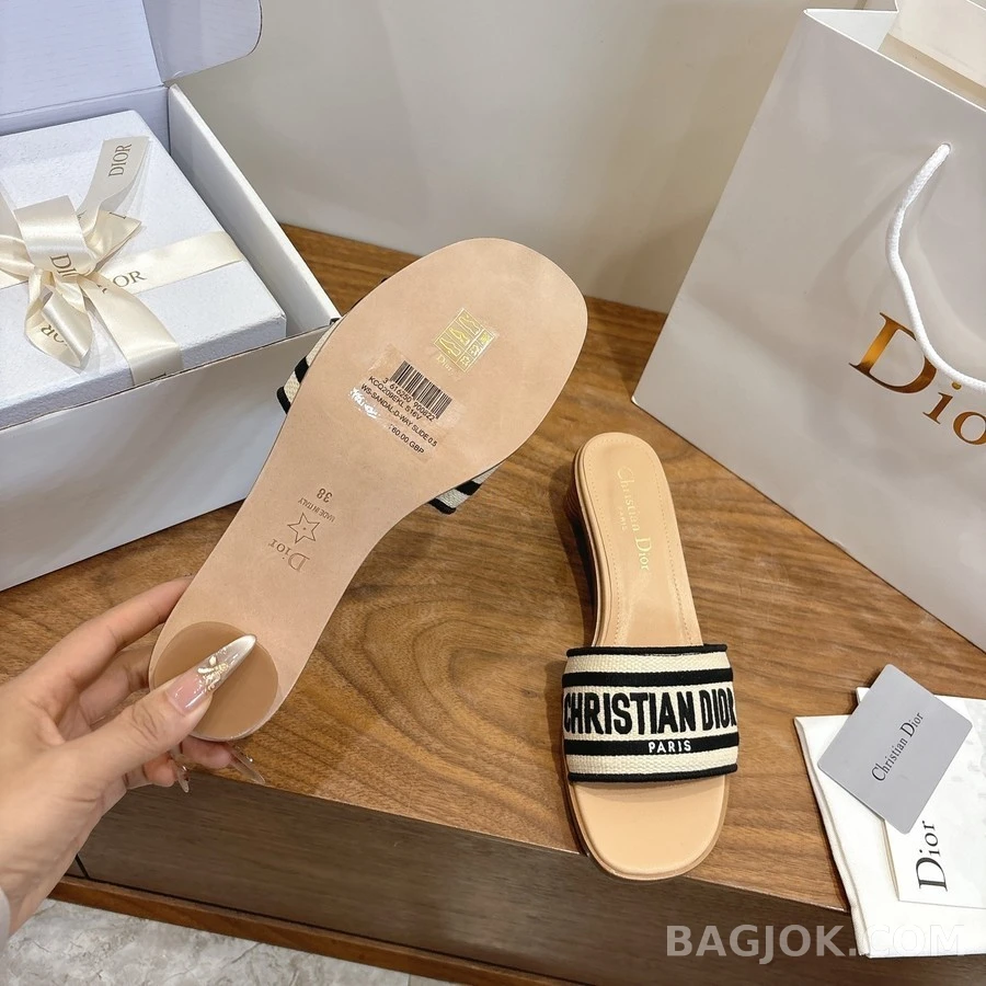 디올 디올 Dway 스트라이프 레터링 샌들 상세 이미지