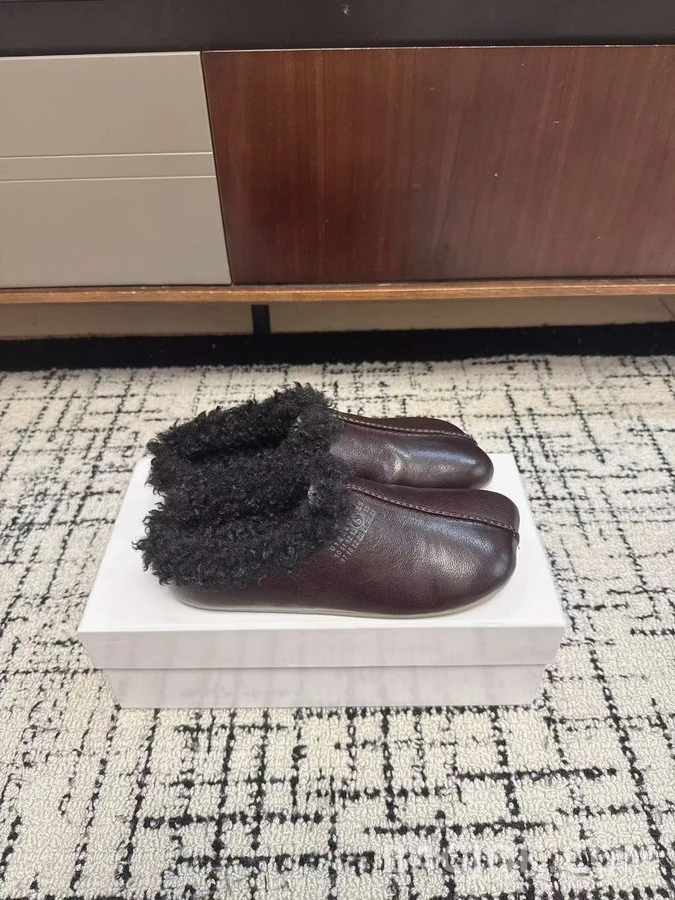 메종 마르지엘라 메종마르지엘라 빵 모양 퍼 슬리퍼 상세 이미지