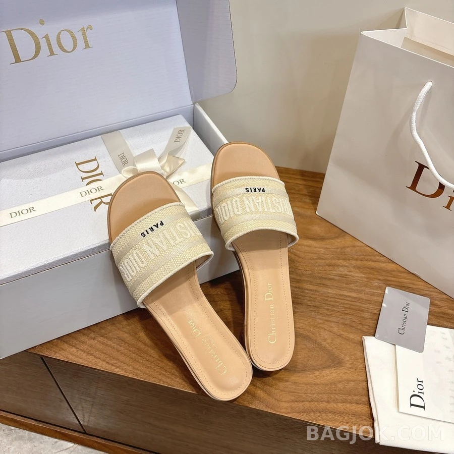 디올 디올 Dway 로고 뮬 샌들 상세 이미지