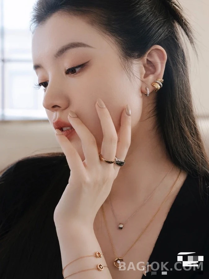 샤넬 샤넬 C 이니셜 퀼팅 펜던트 목걸이 상세 이미지