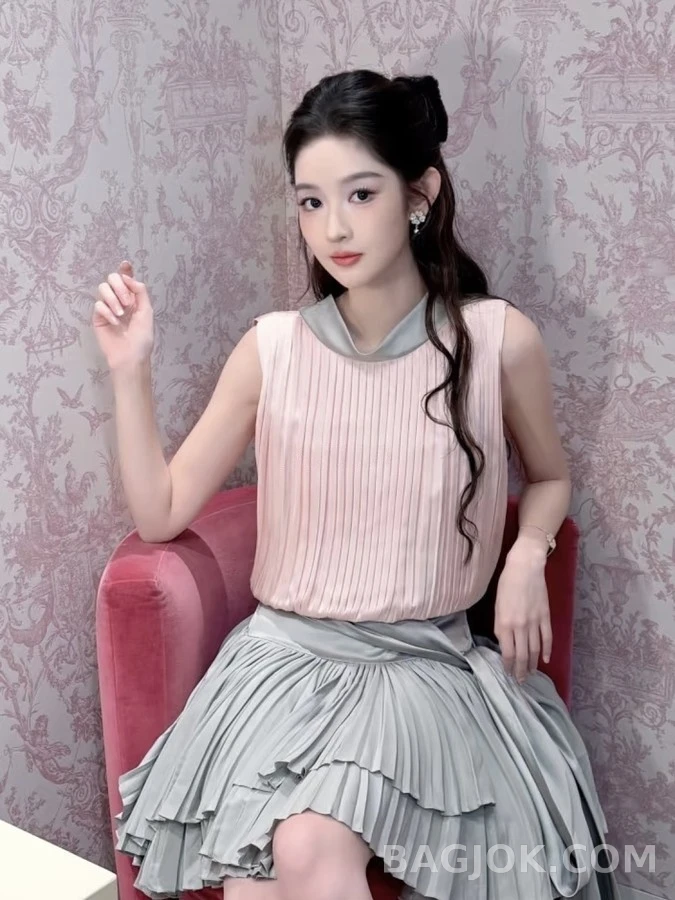 디올 디올 쉘 클로버 비대칭 귀걸이 상세 이미지
