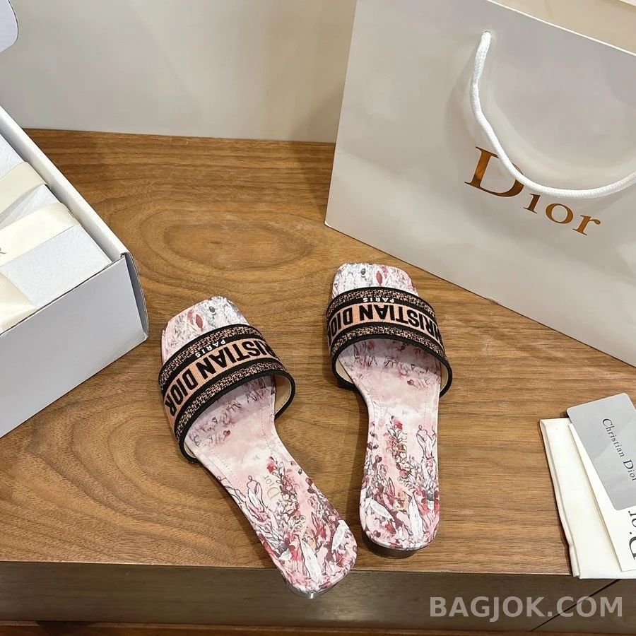 디올 디올 Dway 로고 자수 힐 샌들 상세 이미지