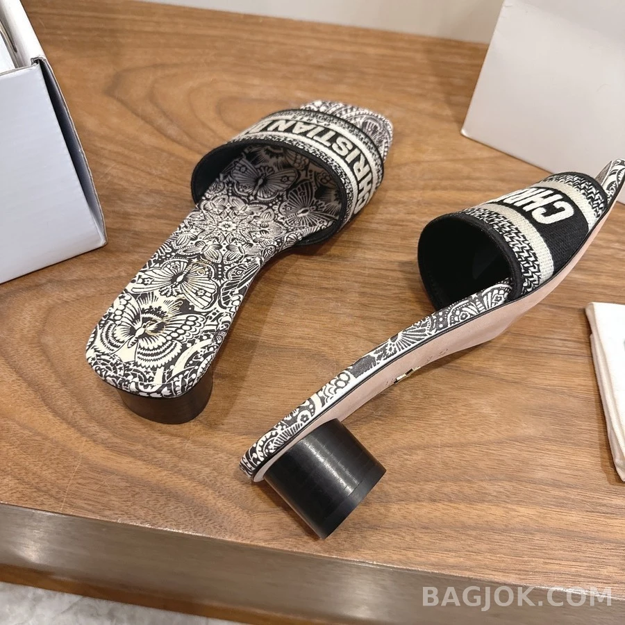 디올 디올 디웨이 로고 블록힐 슬라이드 상세 이미지