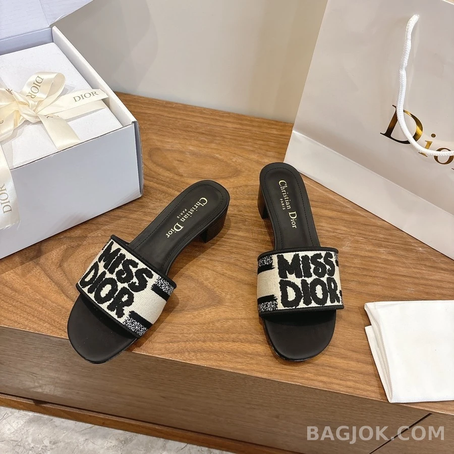 디올 디올 Dway 레터링 뮬 상세 이미지