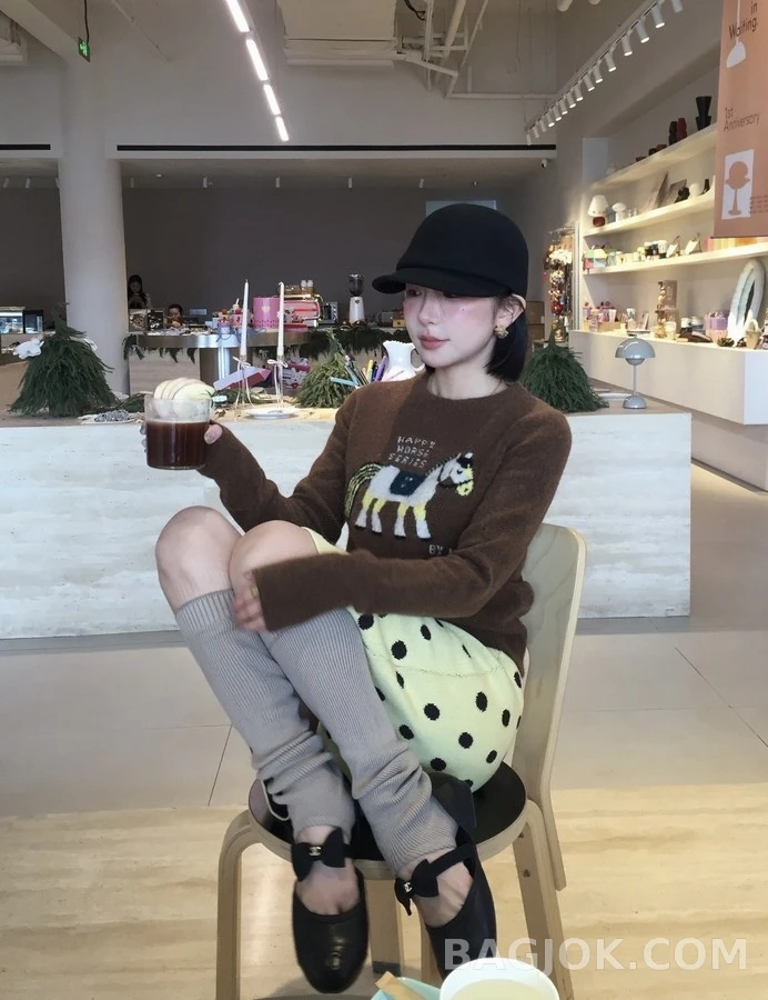 샤넬 샤넬 컷아웃 리본 메리제인 플랫 상세 이미지