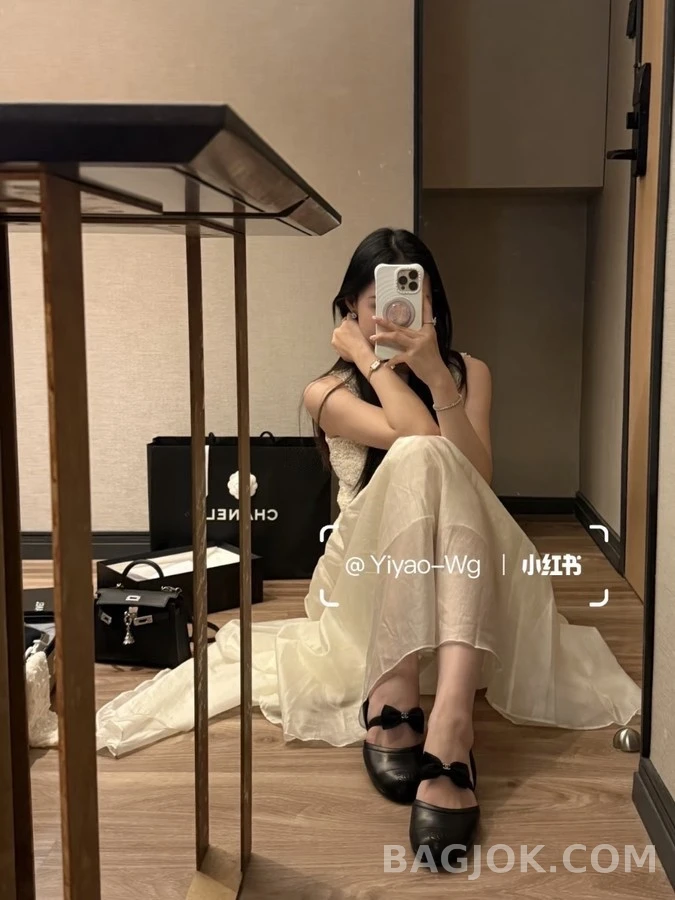 샤넬 샤넬 컷아웃 리본 메리제인 플랫 상세 이미지