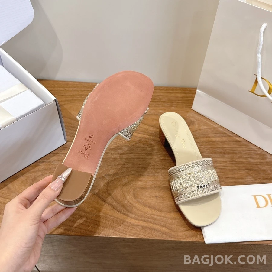 디올 디올 Dway 레터링 힐 뮬 상세 이미지