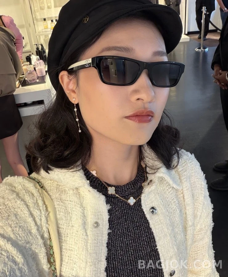 샤넬 샤넬 프레임 스퀘어 선글라스 상세 이미지
