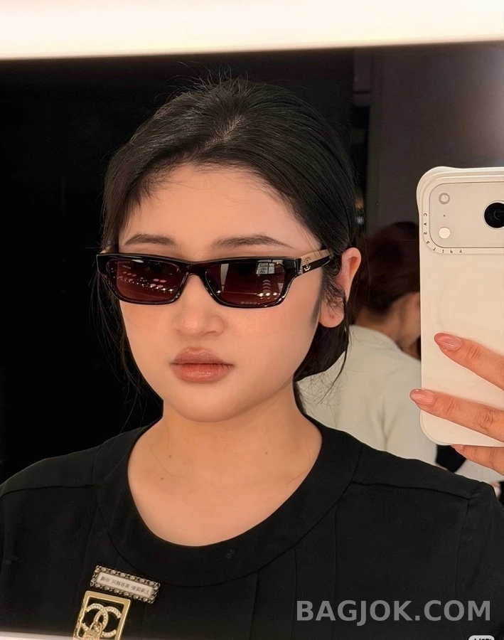 샤넬 샤넬 프레임 스퀘어 선글라스 상세 이미지