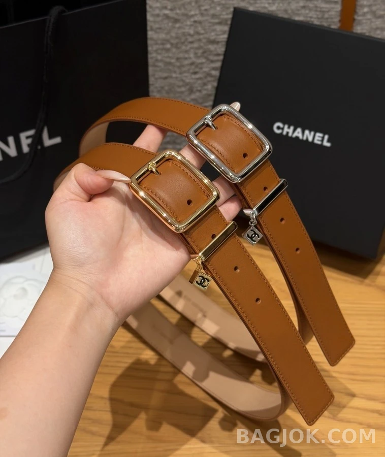 샤넬 샤넬 로고 참 레더 벨트 상세 이미지