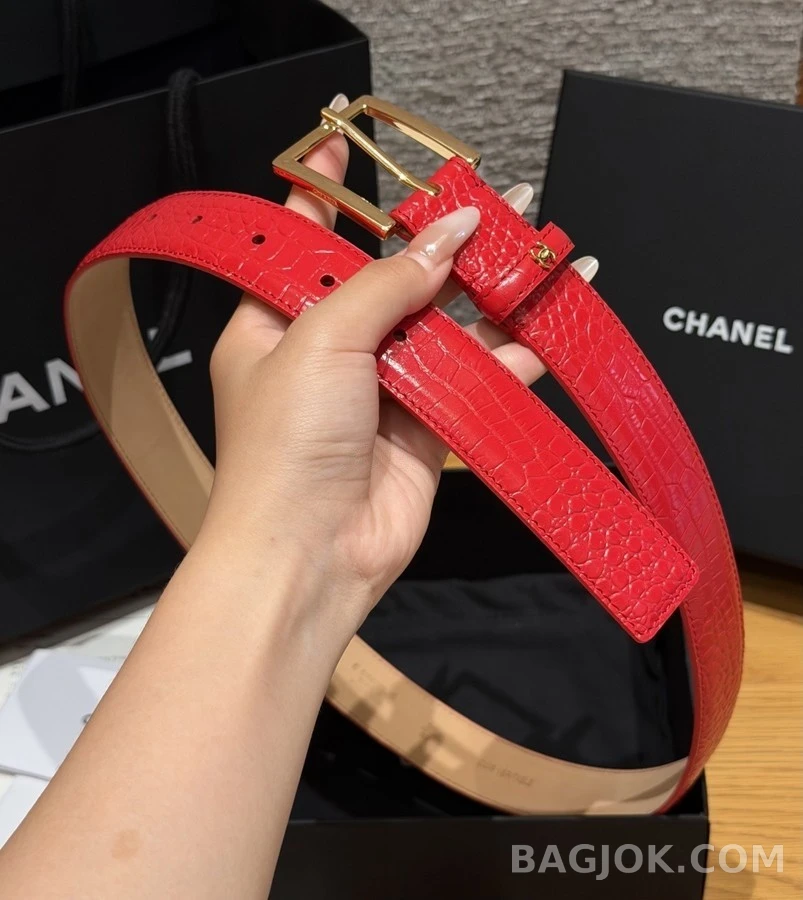 샤넬 샤넬 크록 엠보스드 벨트 상세 이미지