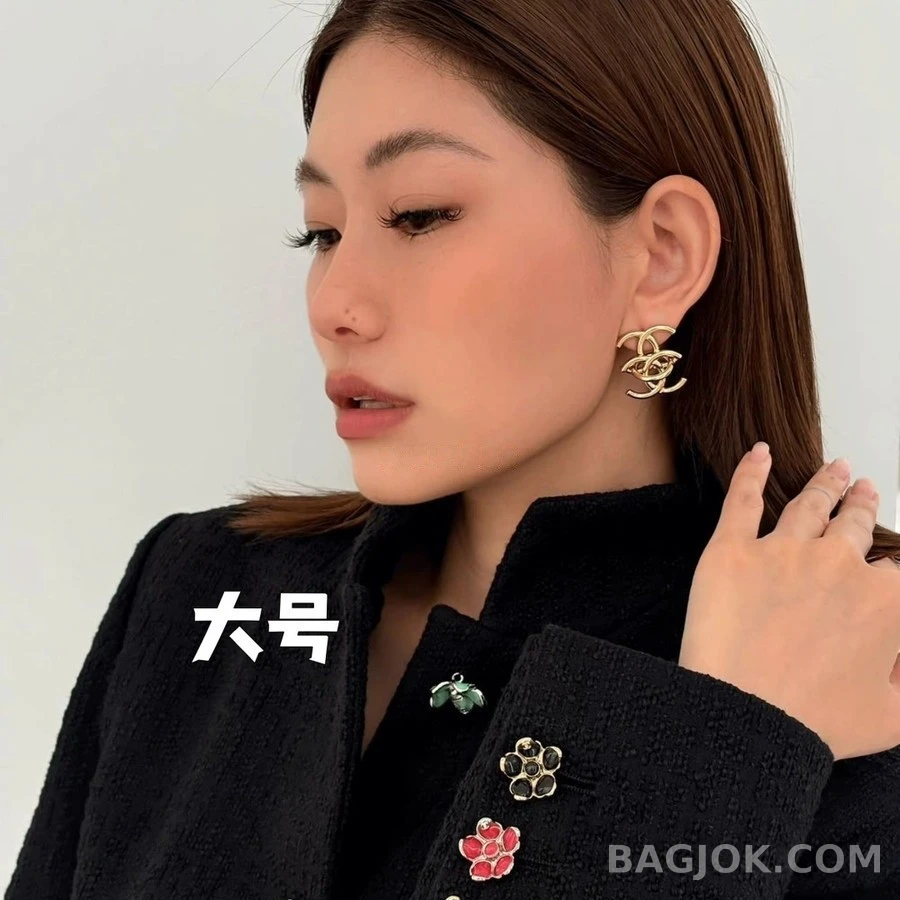 샤넬 샤넬 로고 인터로킹 이어링 상세 이미지