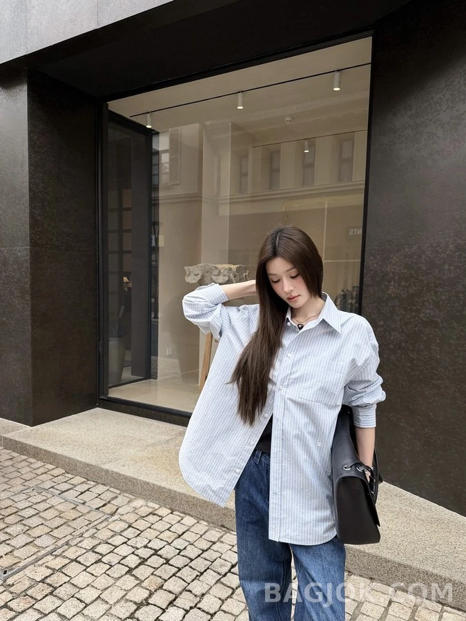 샤넬 샤넬 별점 스트라이프 더블C 자수 셔츠 상세 이미지