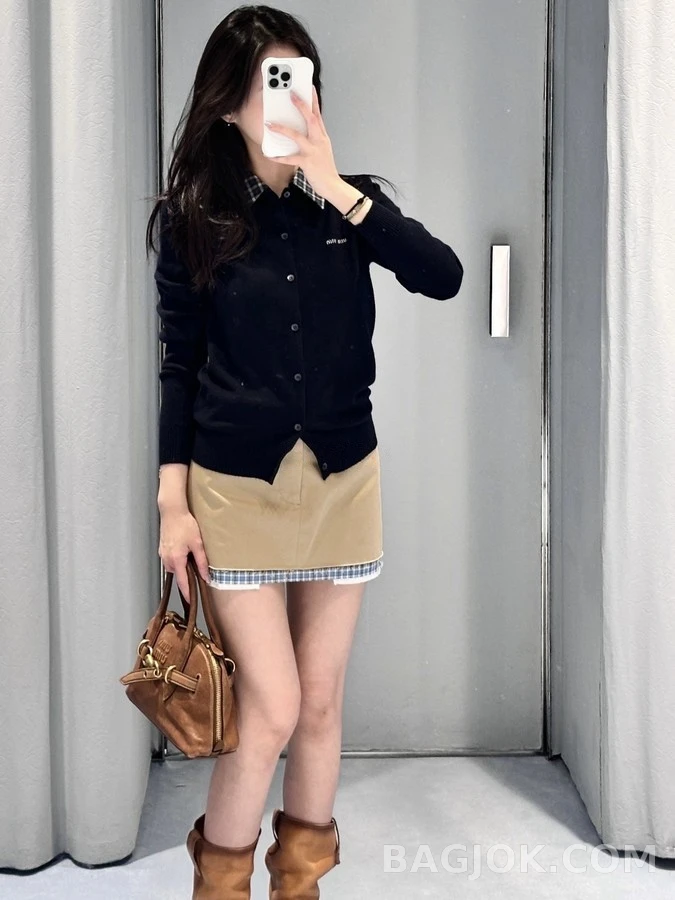 미우미우 미우미우 체크 카라 디테처블 가디건 상세 이미지