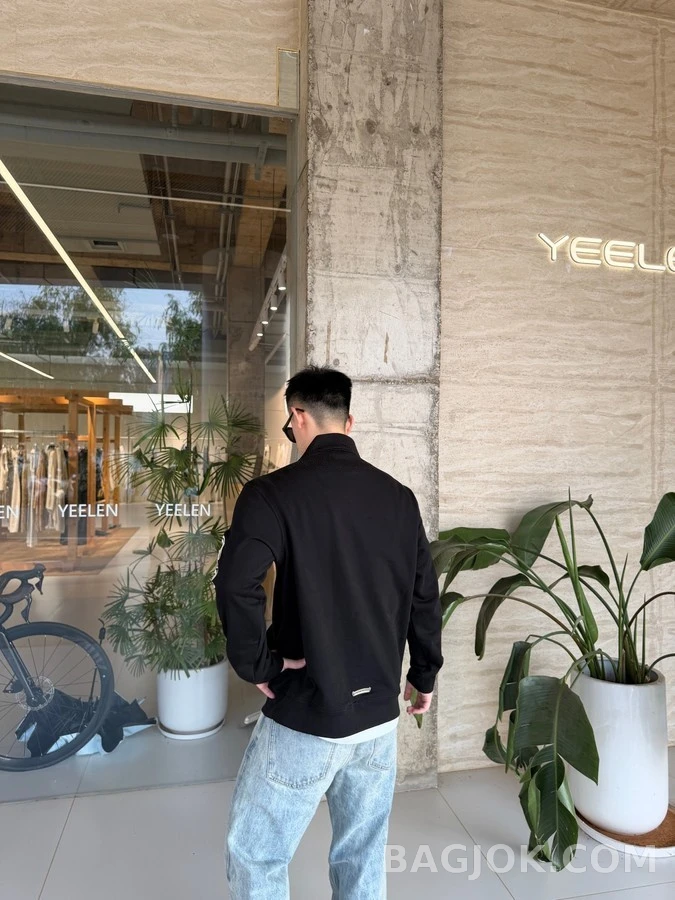 크롬하츠 크롬하츠 고딕 레터링 쿼터집업 맨투맨 상세 이미지