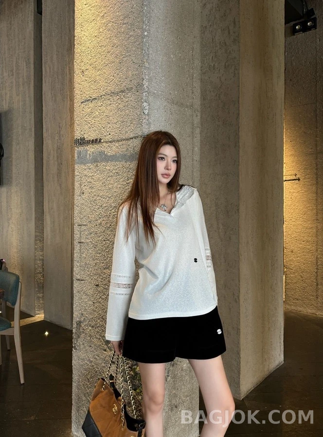 샤넬 샤넬 레이스 배색 후드 티셔츠 상세 이미지