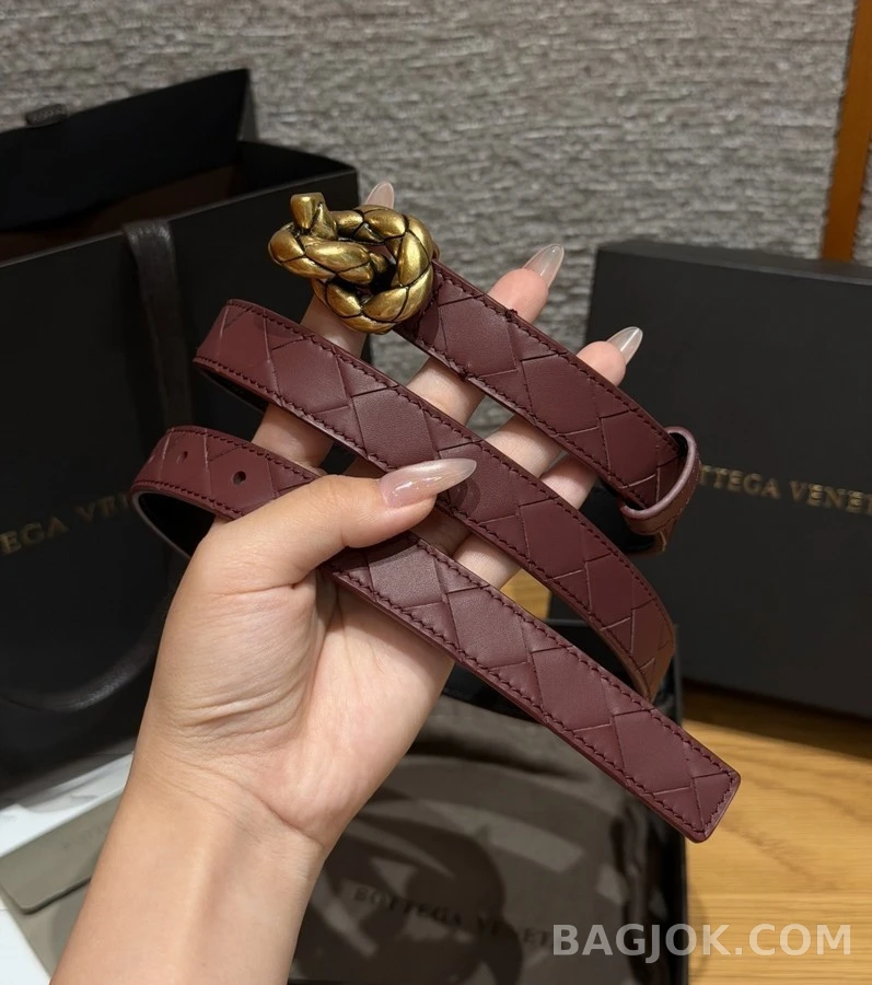 보테가베네타 보테가 베네타 Knot 벨트 상세 이미지