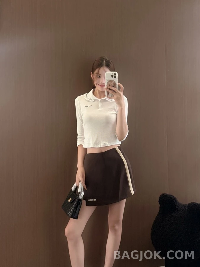 미우미우 미우미우 꽃자수 피터팬카라 폴로 긴팔 티셔츠 상세 이미지