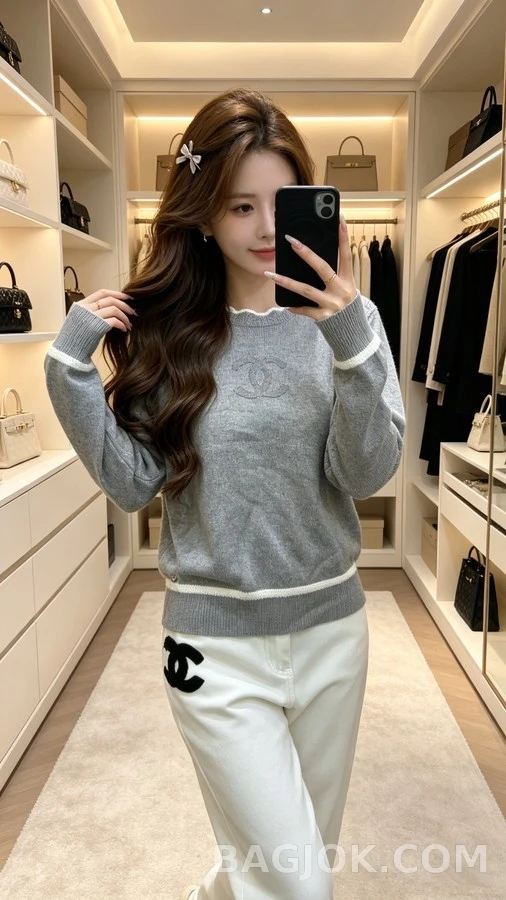 샤넬 샤넬 웨이브넥 로고 니트 상세 이미지