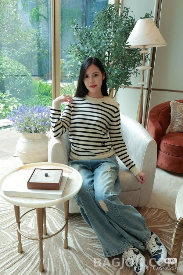 샤넬 샤넬 스트라이프 울 니트 상세 이미지