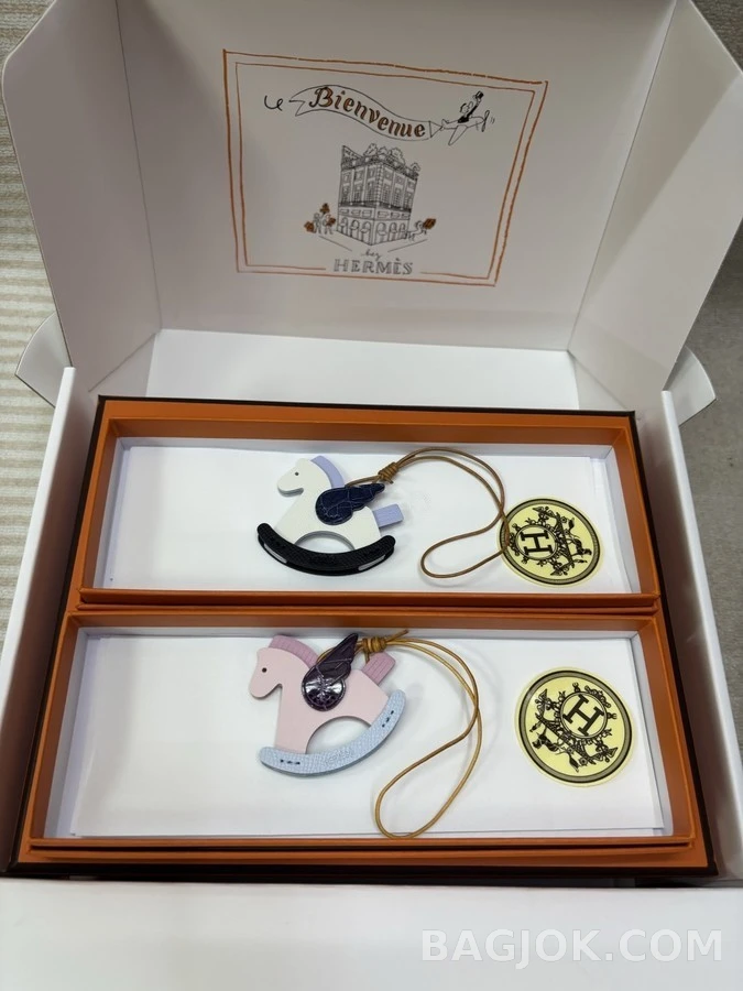 에르메스 에르메스 페가수스 록킹 호스 키링 상세 이미지