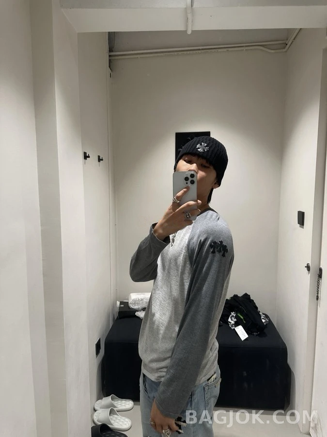 크롬하츠 크롬하츠 크로스 래글런 긴팔 티셔츠 상세 이미지