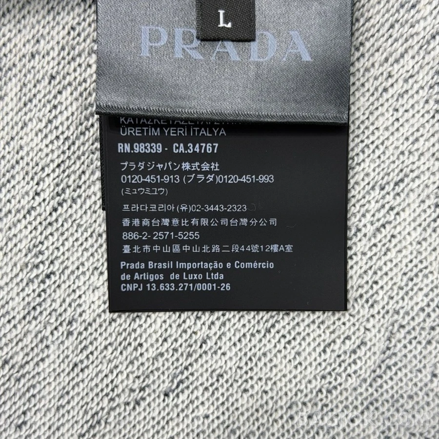프라다 프라다 복고 비행기 자수 긴팔 티셔츠 상세 이미지