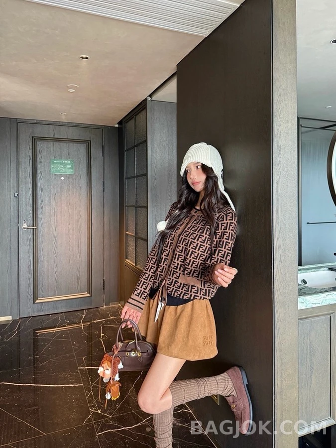 펜디 펜디 로고 자카드 가디건 상세 이미지