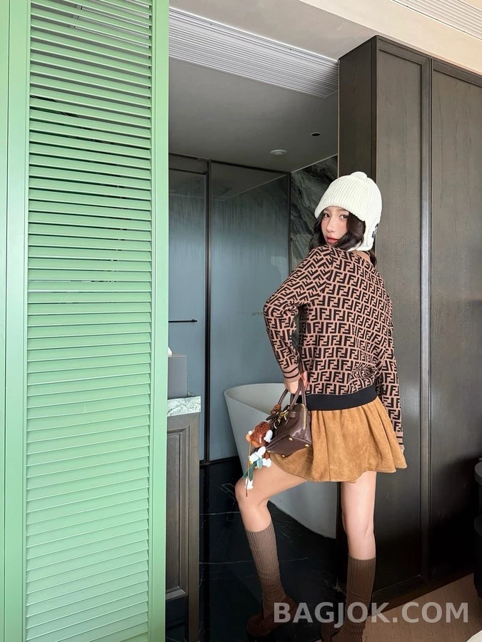 펜디 펜디 로고 자카드 가디건 상세 이미지