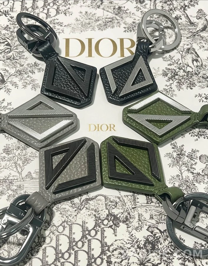 디올 디올 Diamond 키링 상세 이미지