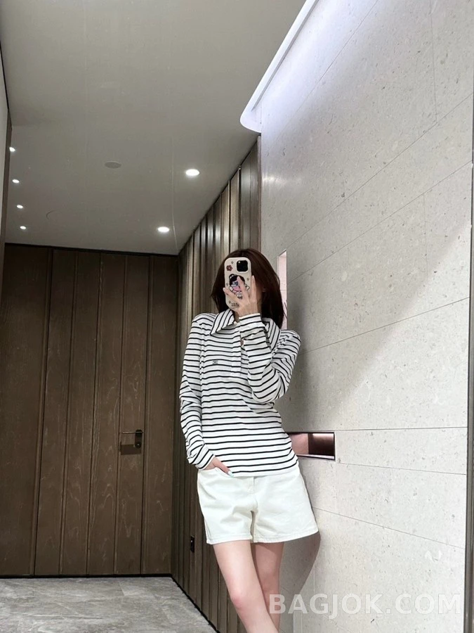 셀린느 셀린느 트리옹프 스트라이프 긴팔 티셔츠 상세 이미지