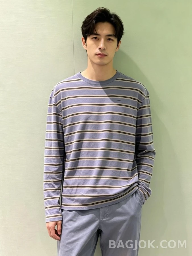 프라다 프라다 레터링 스트라이프 긴팔 티셔츠 상세 이미지