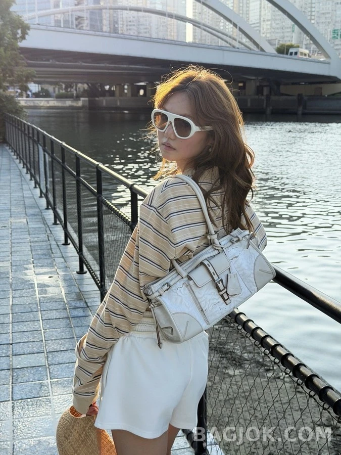 폴로 랄프 로렌 폴로 랄프 로렌 스트라이프 크롭 폴로 긴팔 티셔츠 상세 이미지
